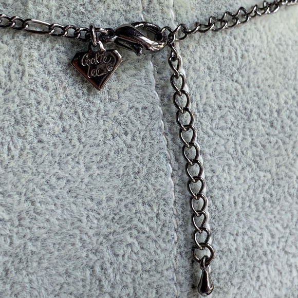 Cookie Lee Cascading Dangle Necklace - NWOT - Picture 7 of 9